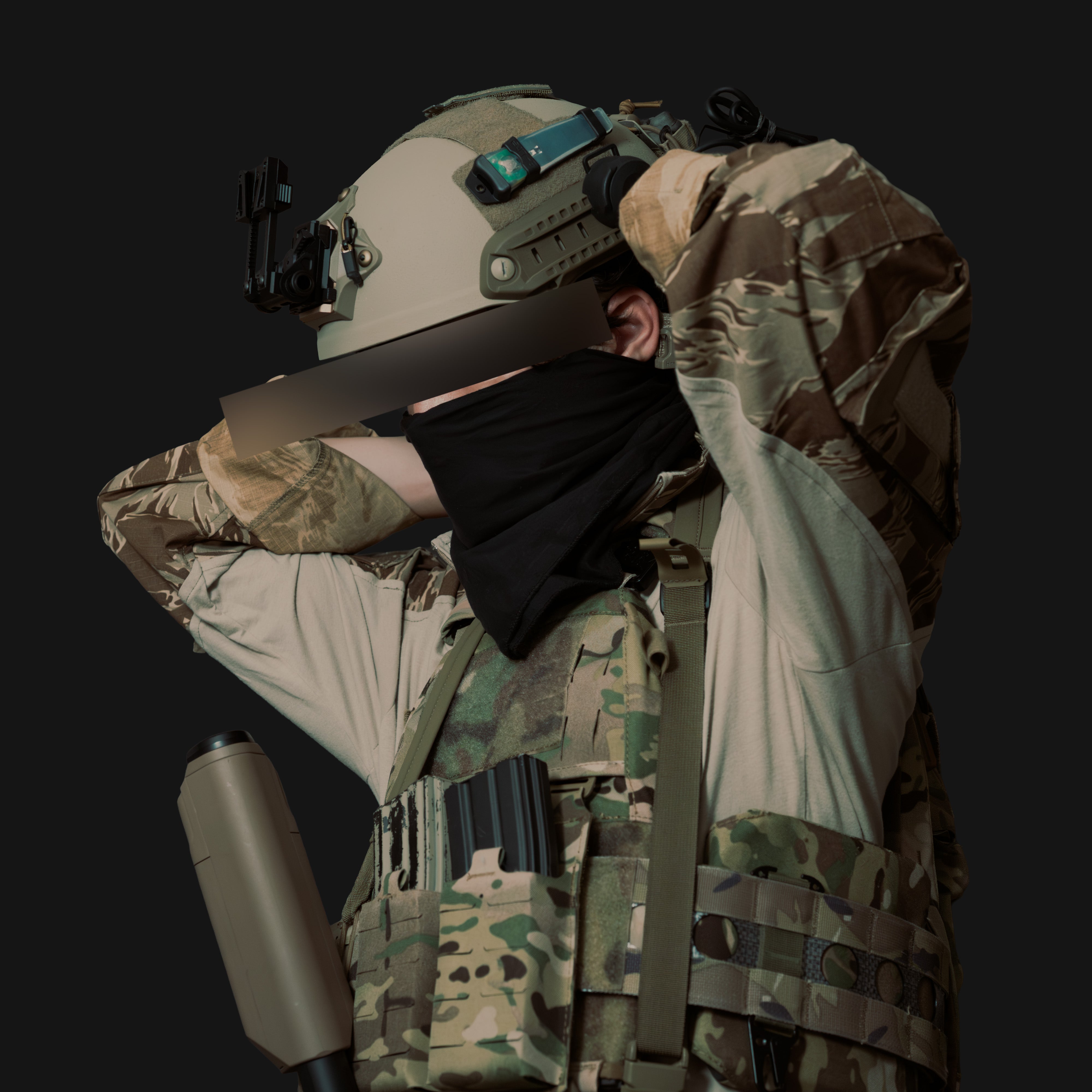 SPLIT FIELD BANDANA