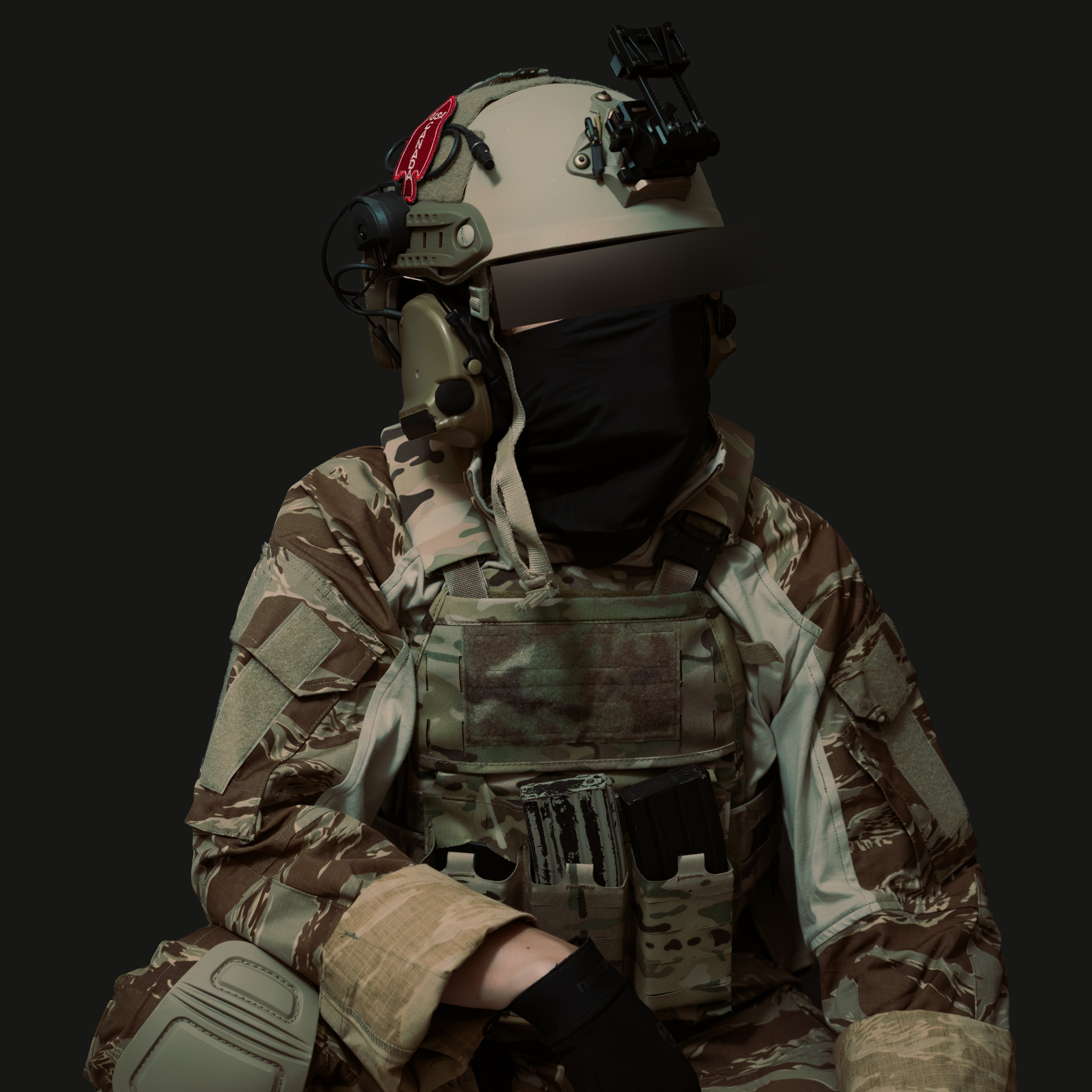 SPLIT FIELD BANDANA